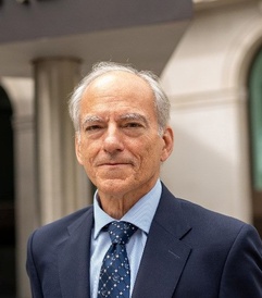Photo of Professor Lawrence Sherman