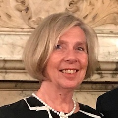 Dr Heather Strang