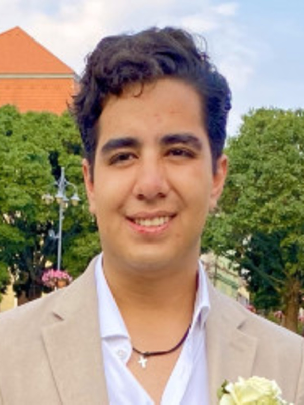  Daniel Aguilar Yáñez