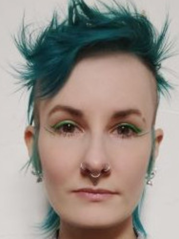  Raine Pataki