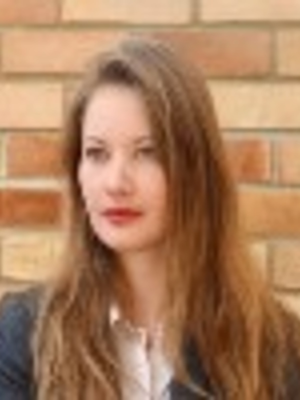 Dr Eleanor Neyroud